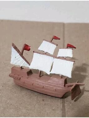 Safari Ltd Jamestown Sailing Ship Miniature Figurine Boat History Toy